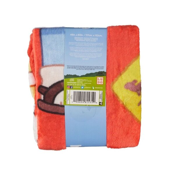 Bluey Silky Soft Throw, Bluey Plush Toy & Bluey Flavored Lip Balm Set. New - Picture 4 of 12